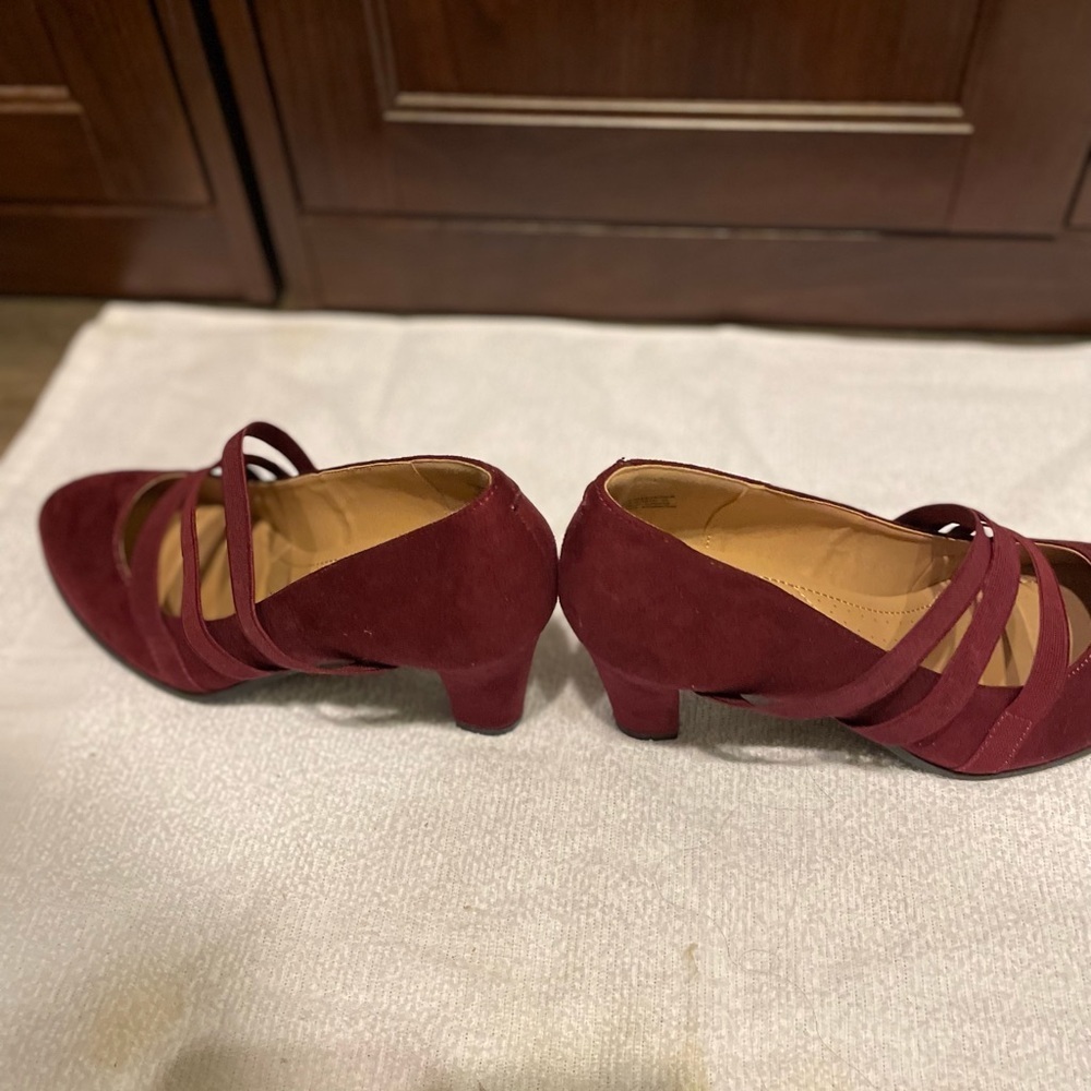 Women’s suede Shoes Heel - Picture 7 of 10